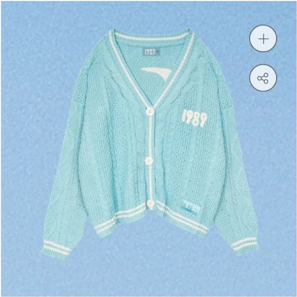 NWT Taylor Swift 1989 (Taylor's Version) Cardigan in Size M / L